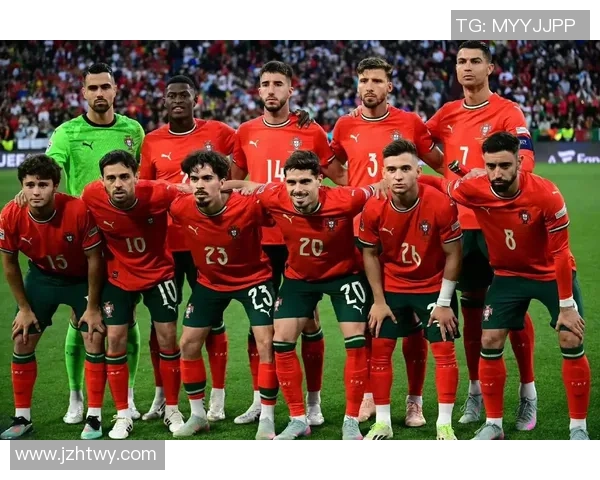 足球16号球衣球星汇聚：回顾传奇人物与他们的伟大时刻