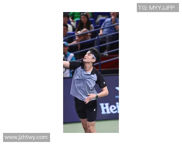 吴磊在足球赛场上的出色表现与个人魅力全面解读