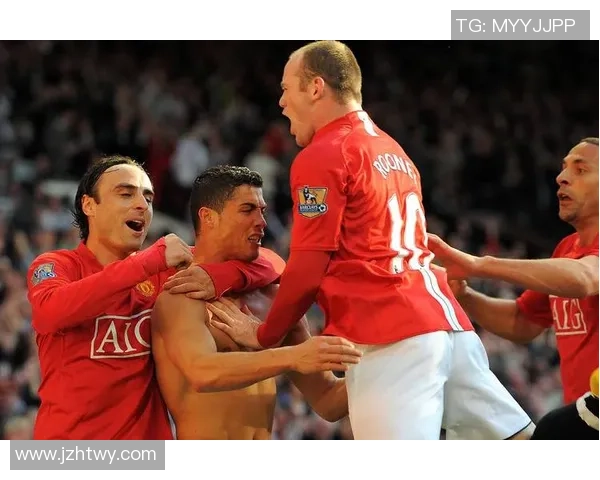 热血红魔荣耀再燃曼联足球巨星激情壁纸震撼来袭 热血红魔荣耀再燃曼联足球巨星激情壁纸震撼来袭